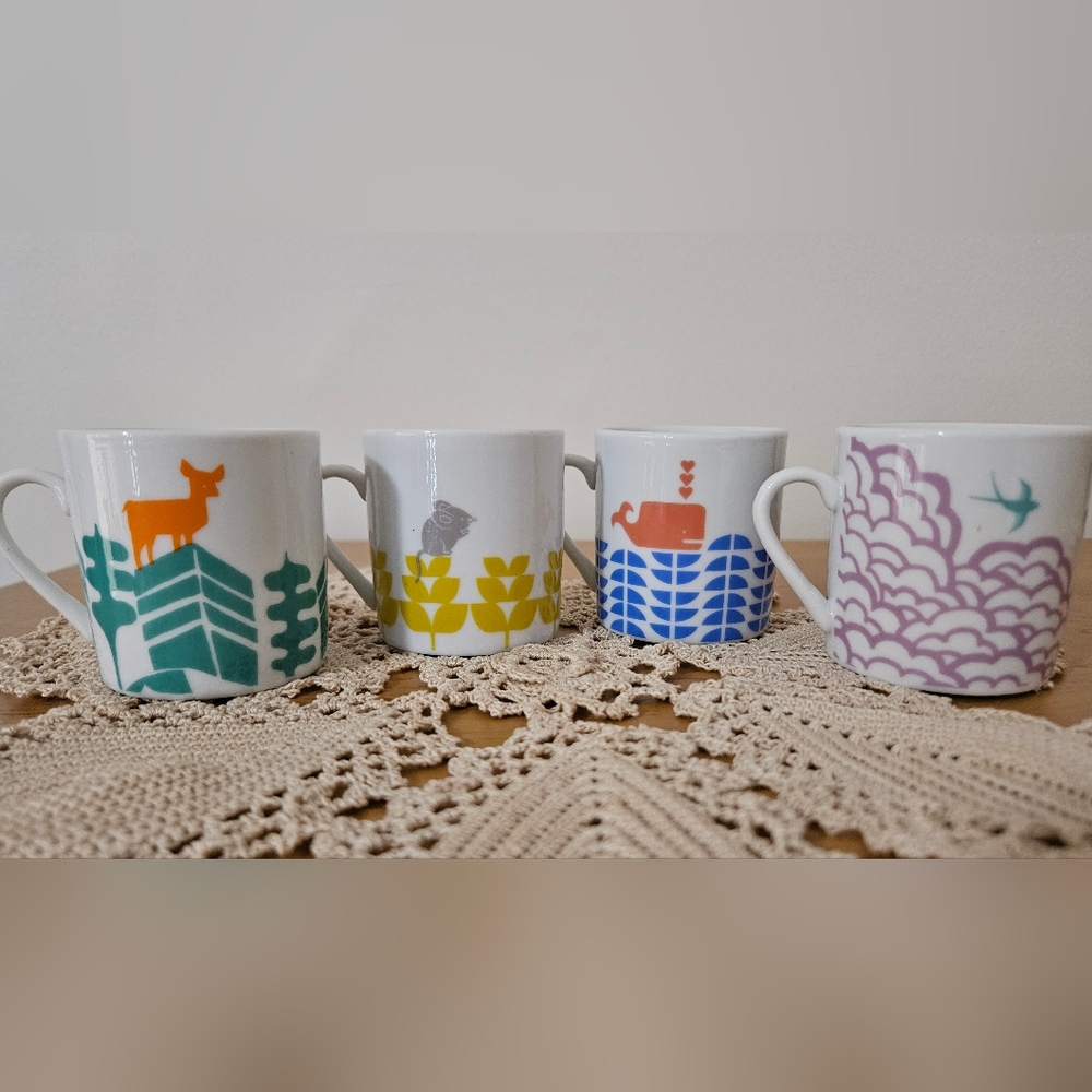 Magpie Mengsel Fawn Mouse Whale Swallow Bird Espresso Cups, Set of 4